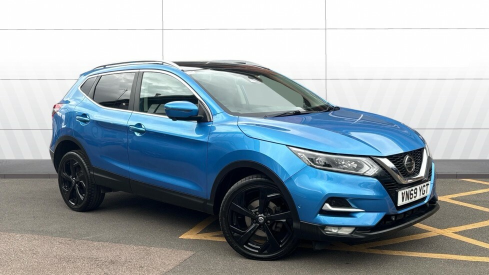 Nissan Qashqai Tekna VN69YGT Blue