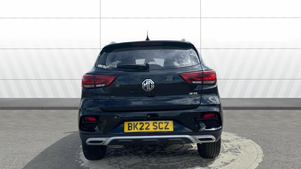 MG ZS Exclusive Black #6