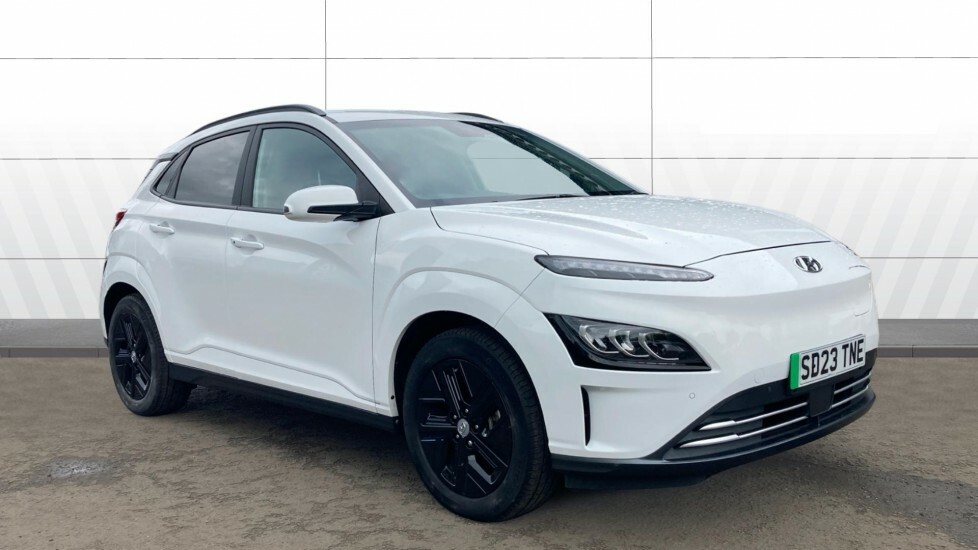 Hyundai Kona Premium White