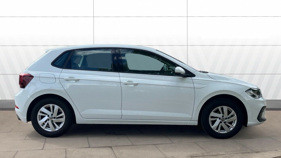 Volkswagen Polo Life FP71YSW White #5
