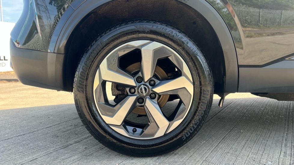 Nissan Qashqai N-connecta DP73NXF Black #6