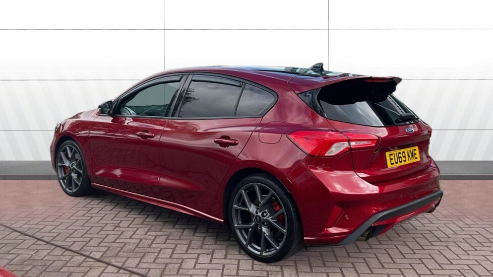 Ford Focus St Red #2