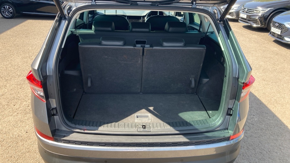 Skoda Kodiaq Se L Executive NU23VMO Grey #4