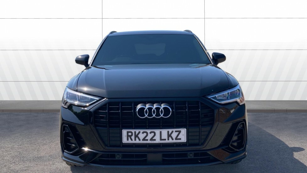 Audi Q3 Black Edition RK22LKZ Black #3