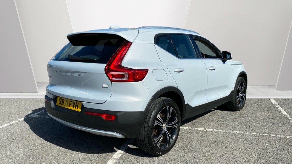 Volvo XC40 Inscription Silver #2