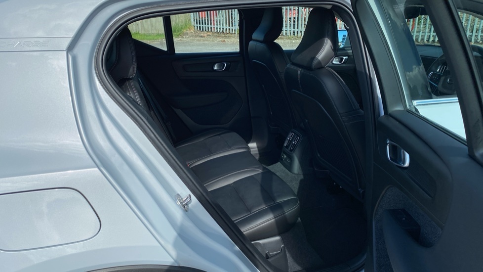 Volvo XC40 Inscription Silver #6