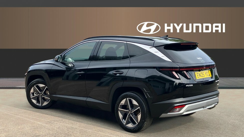 Hyundai Tucson Premium Black #2