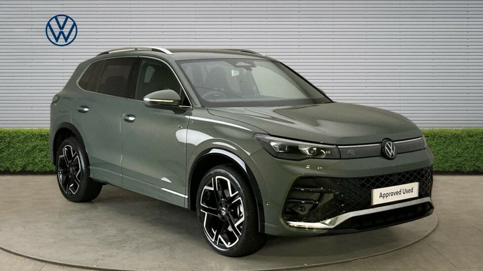 Volkswagen Tiguan R-line Green