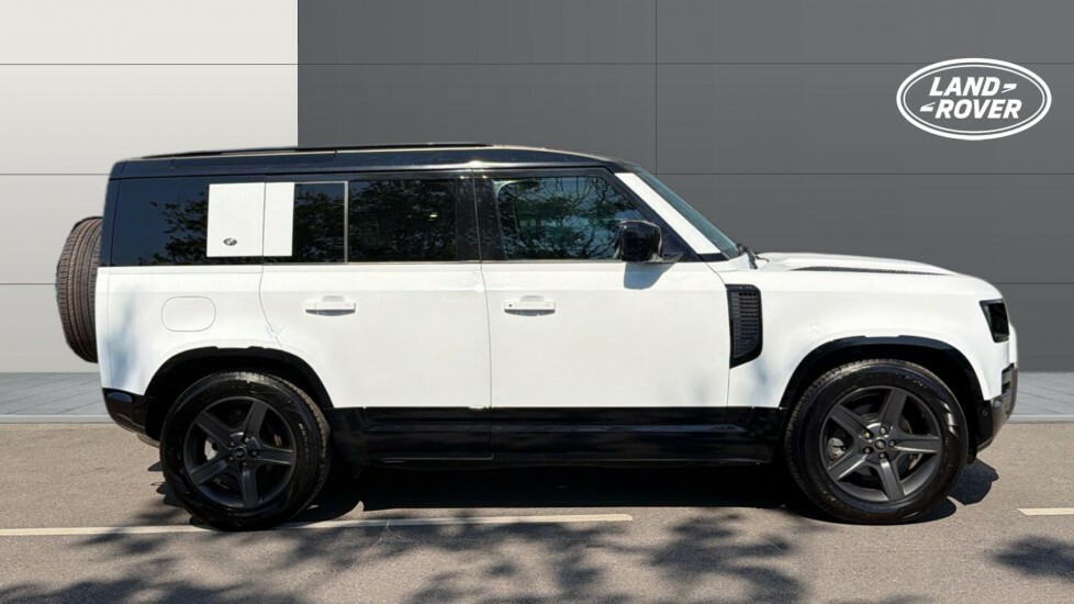 Land Rover Defender 110 X-dynamic Se HD71CPN White #5