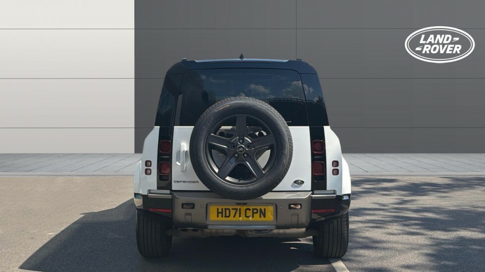 Land Rover Defender 110 X-dynamic Se HD71CPN White #6
