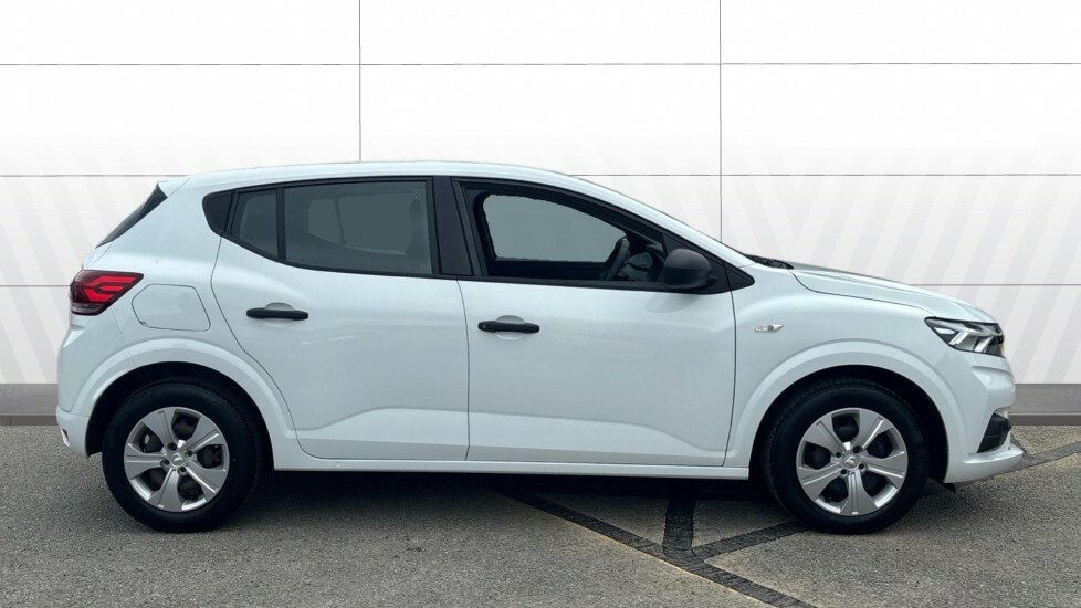 Dacia Sandero Essential White #5