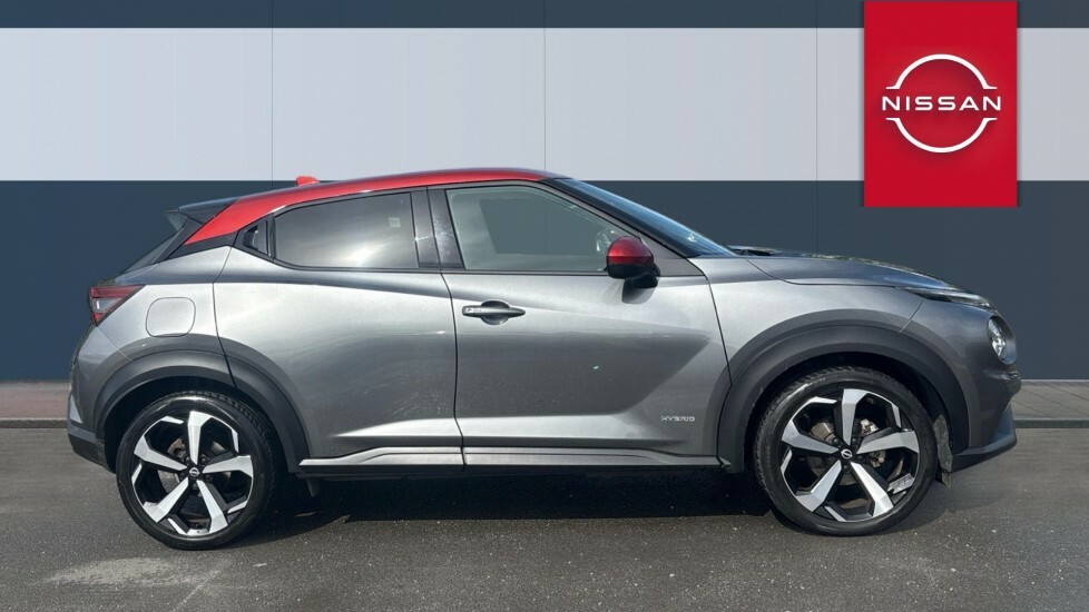 Nissan Juke Tekna Grey #5