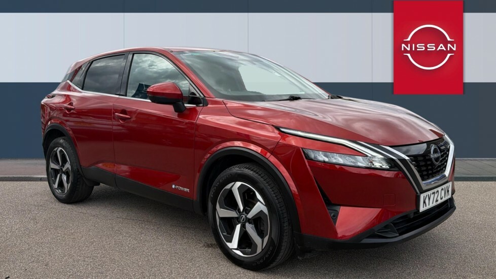 Nissan Qashqai N-connecta Red