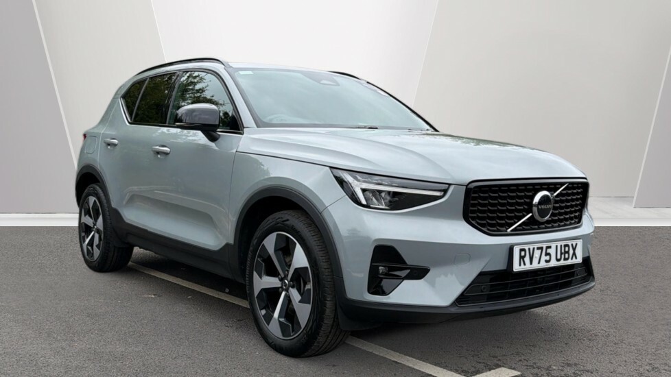Volvo XC40 Plus Grey