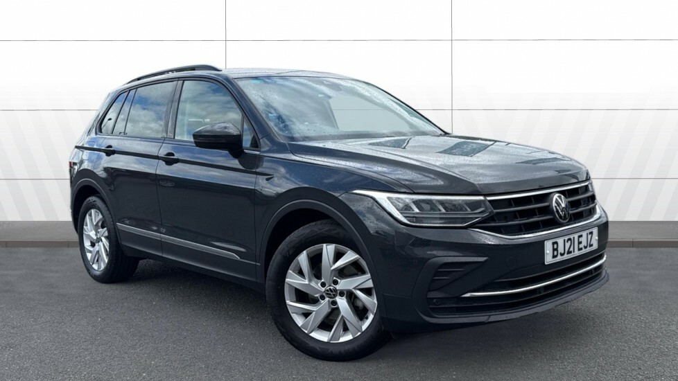 Volkswagen Tiguan Life Grey