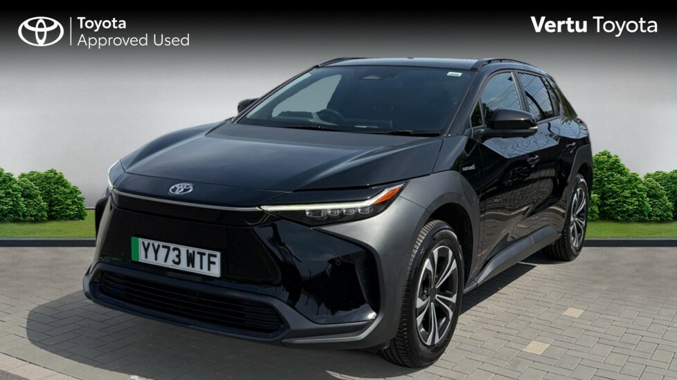 Toyota bZ4X Motion Black #3
