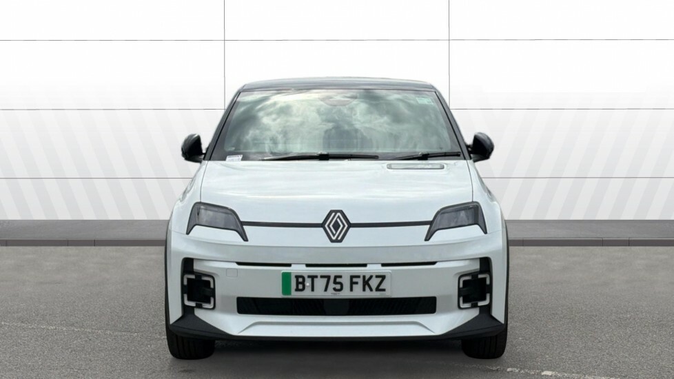 Renault 5 E-Tech Techno Black #3