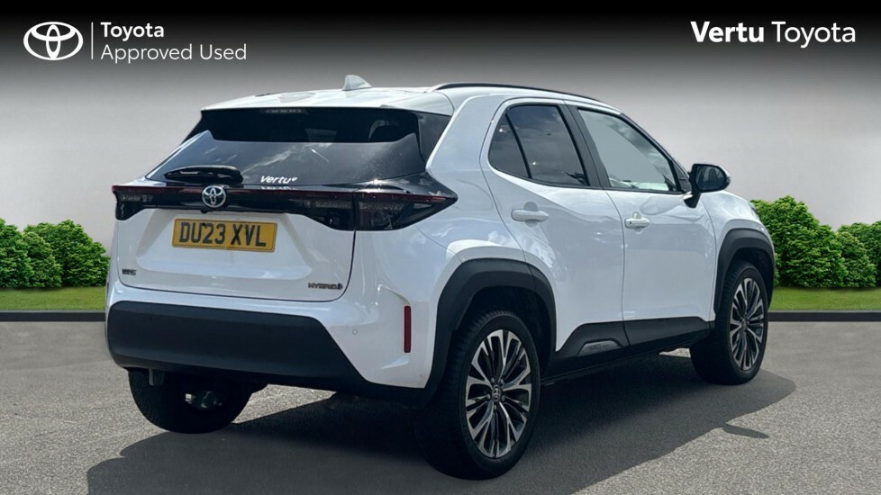 Toyota Yaris Cross Excel DU23XVL White #2