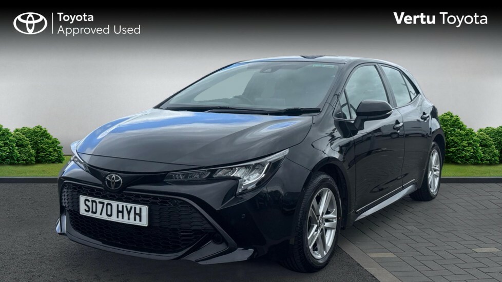 Toyota Corolla Icon Tech Black #3