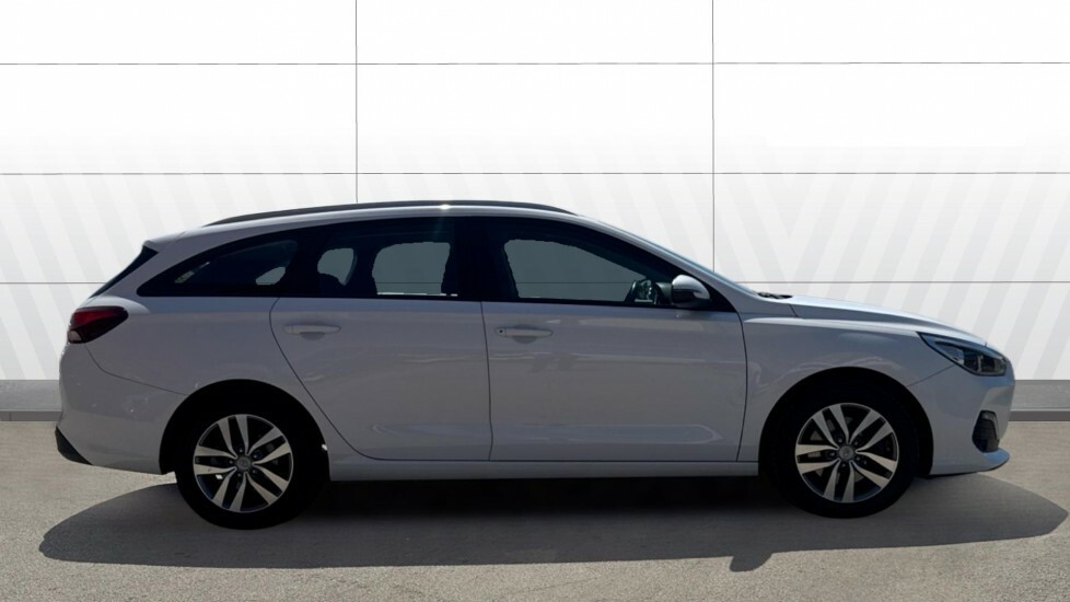 Hyundai I30 Se Nav White #5