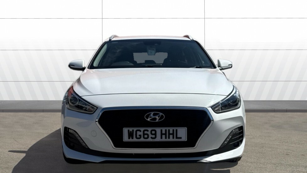 Hyundai I30 Se Nav White #3