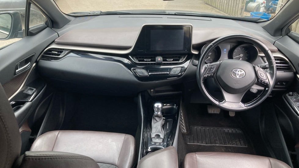 Toyota C-Hr Excel Black #5