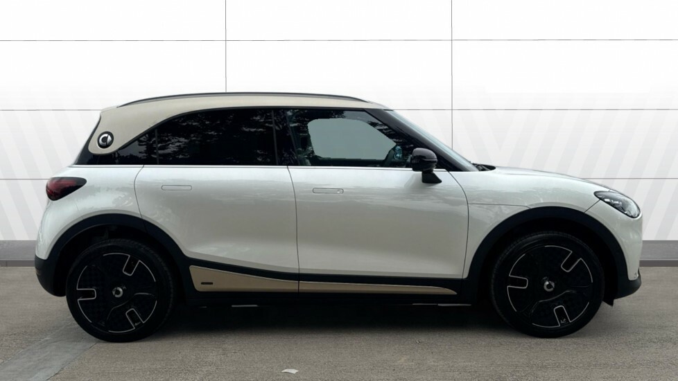 Smart #1 Launch Edition White #5