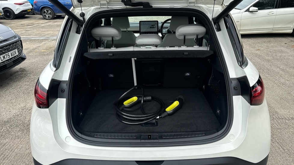 Smart #1 Launch Edition White #4
