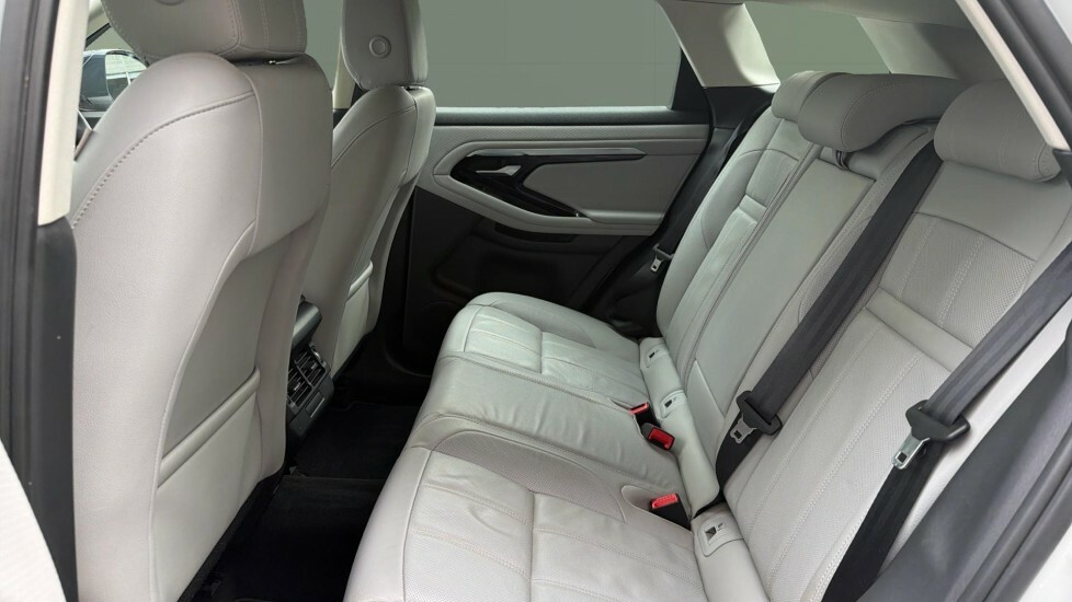 Land Rover Range Rover Evoque S White #4