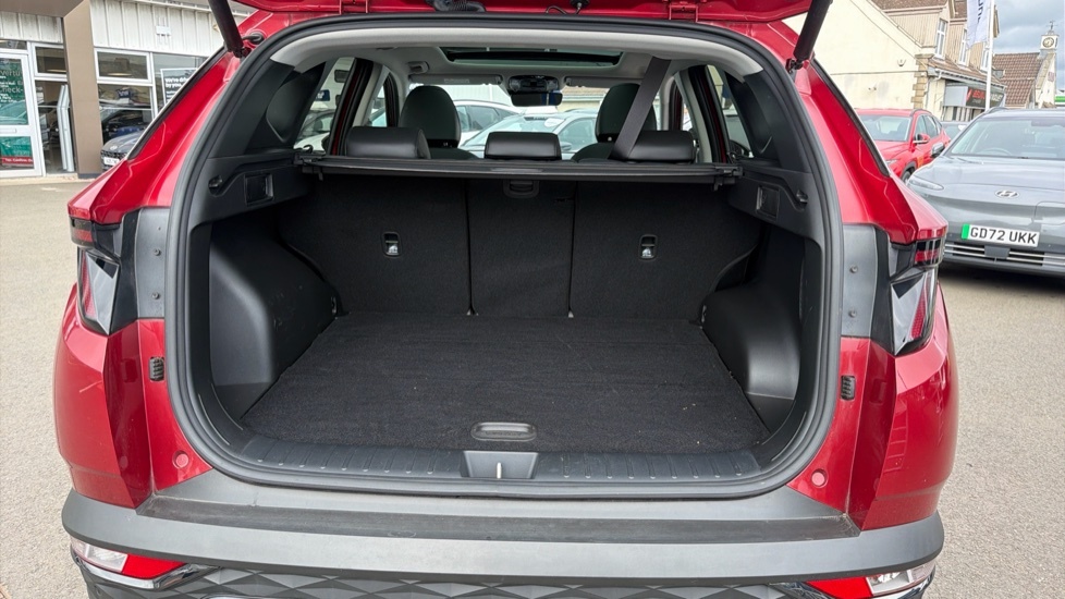Hyundai Tucson Ultimate Red #4