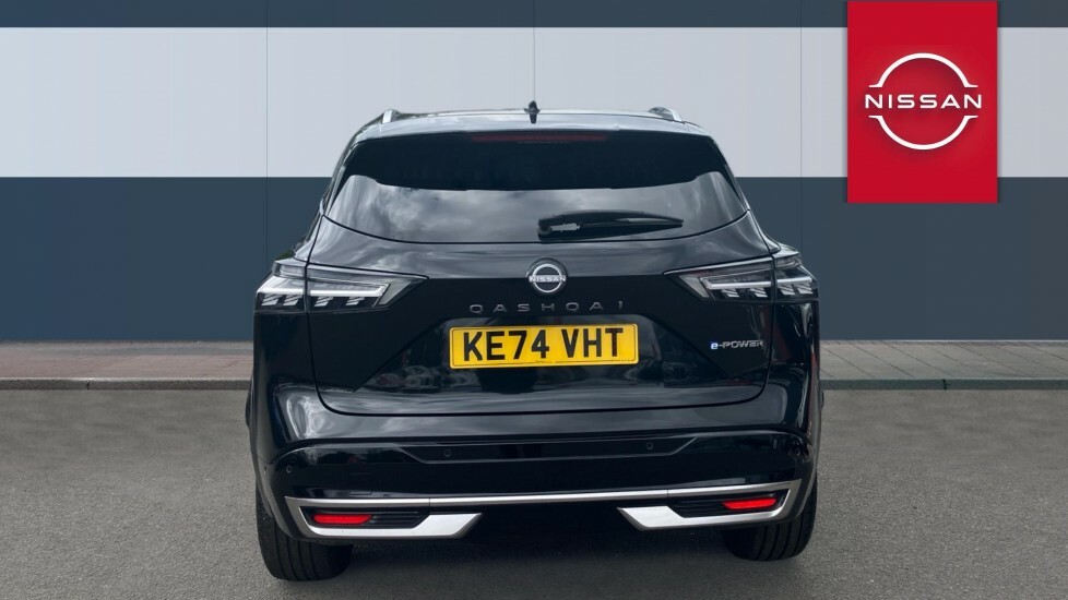 Nissan Qashqai Tekna Black #6