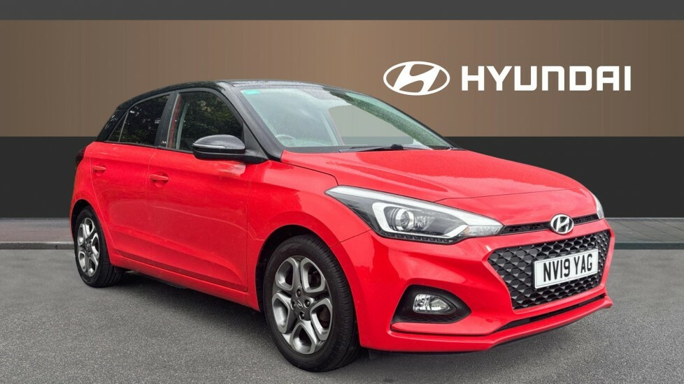 Hyundai I20 Play Red