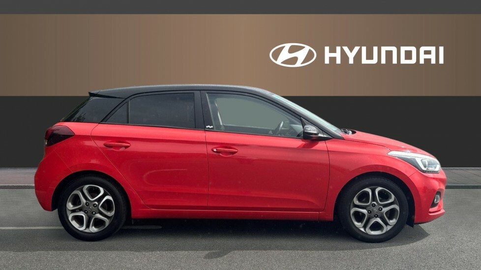 Hyundai I20 Play Red #5