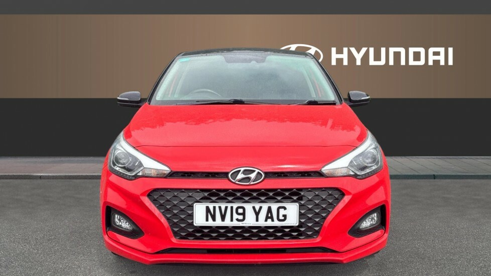 Hyundai I20 Play Red #3