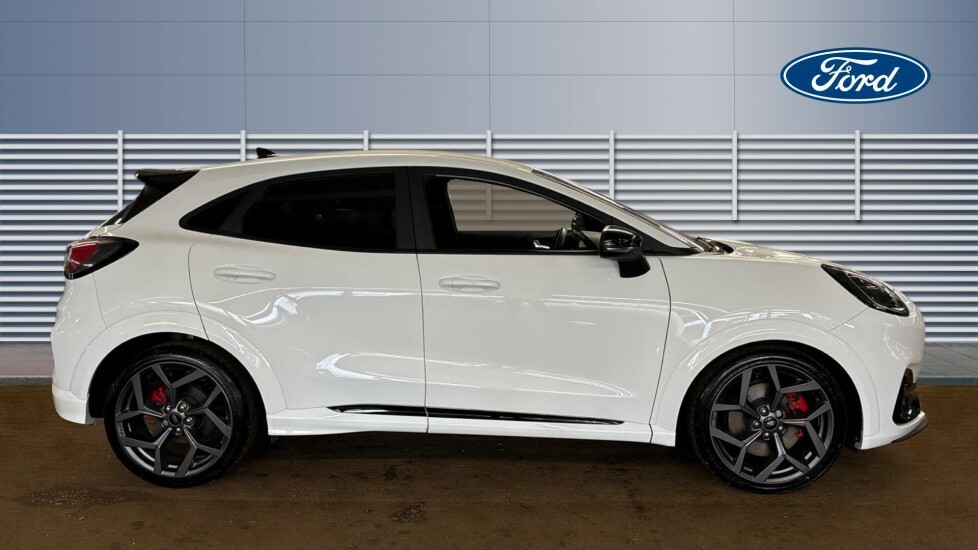 Ford Puma St White #5