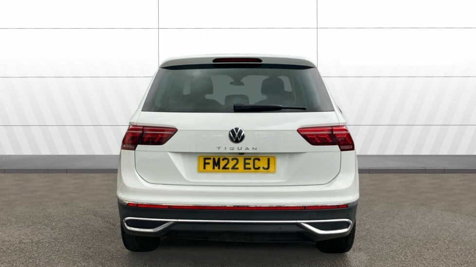 Volkswagen Tiguan Elegance White #6