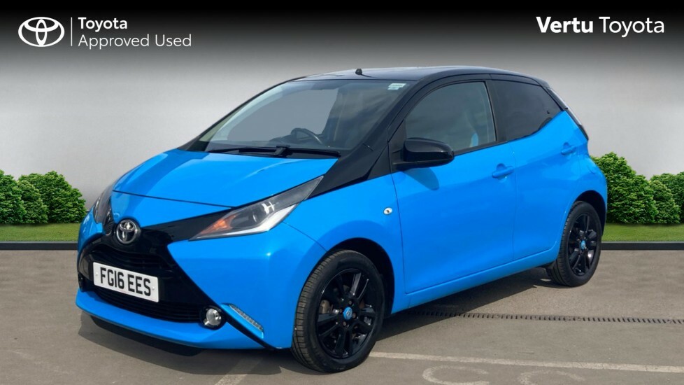 Toyota Aygo X X-cite 2 Blue #3