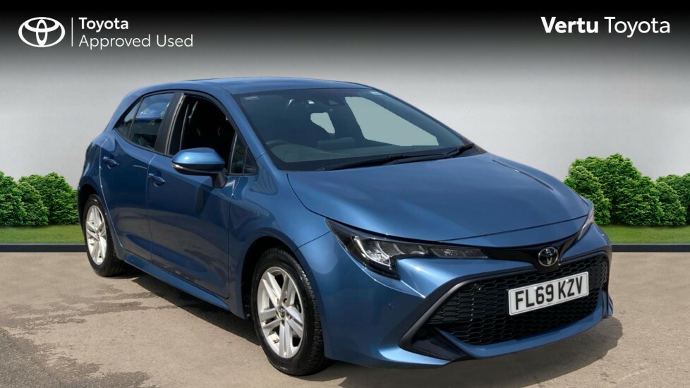 Toyota Corolla Icon Tech Blue