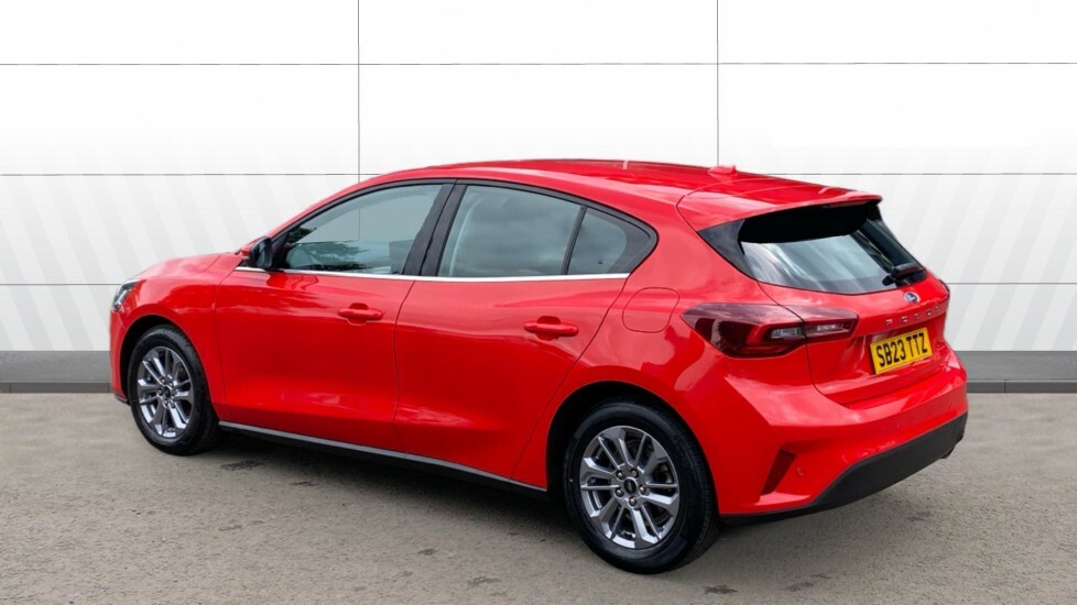 Ford Focus Titanium SB23TTZ Red #2