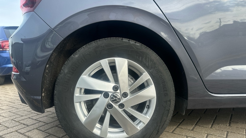 Volkswagen Polo Life Grey #5