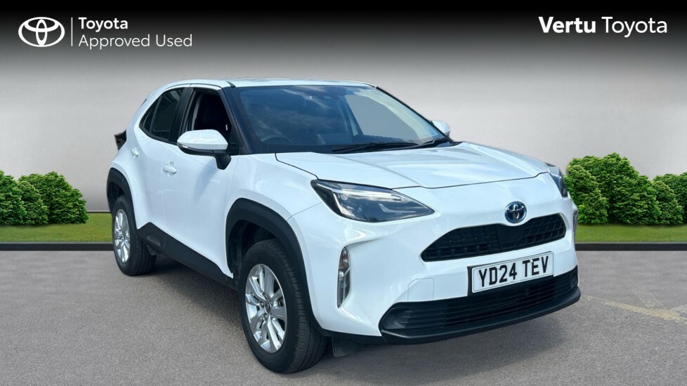 Toyota Yaris Cross Icon White