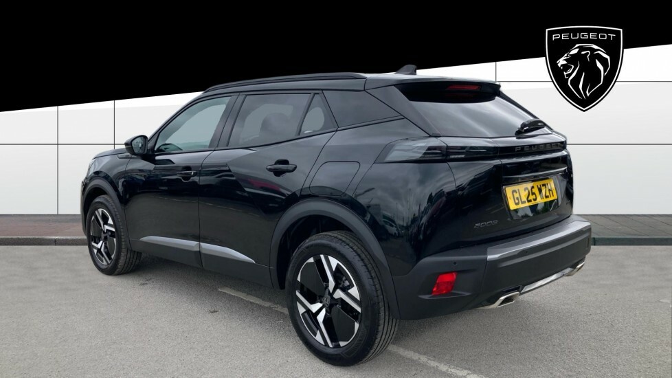Peugeot 2008 Gt Black #2