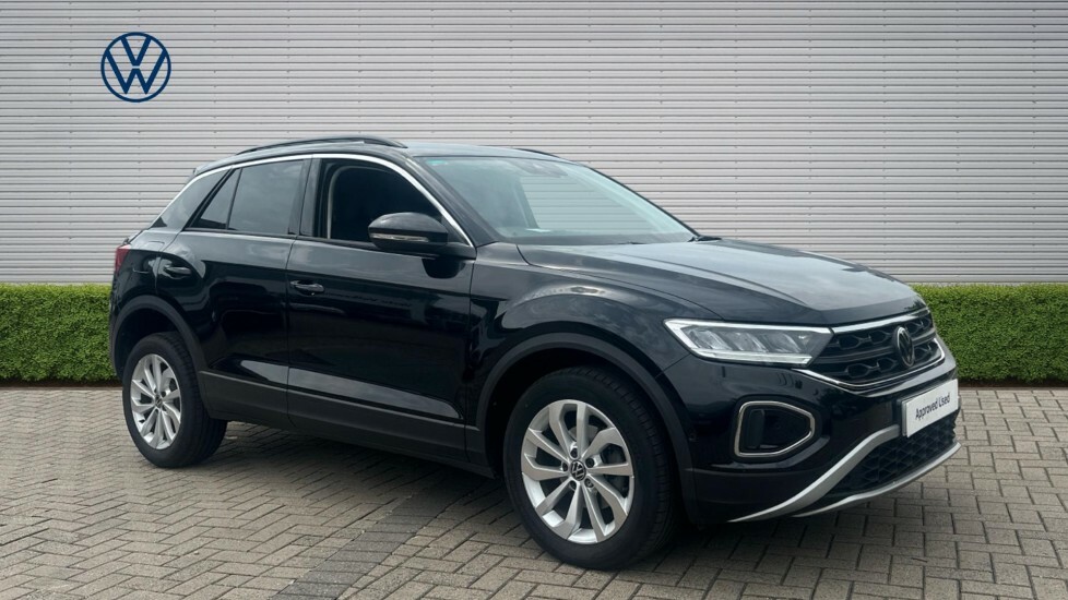 Volkswagen T-Roc Match Black