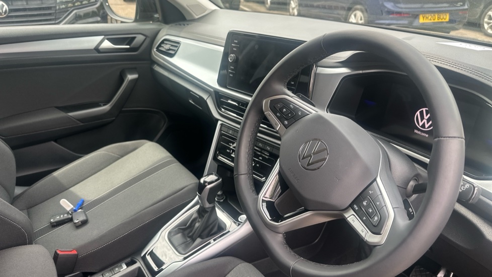 Volkswagen T-Roc Match ND25CTU Black #6