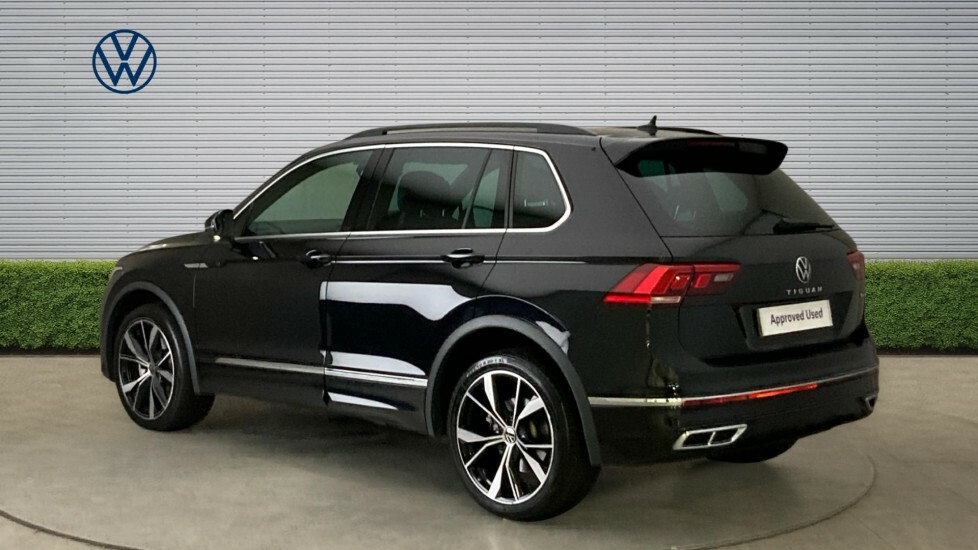 Volkswagen Tiguan R-line YF23OYR Black #3