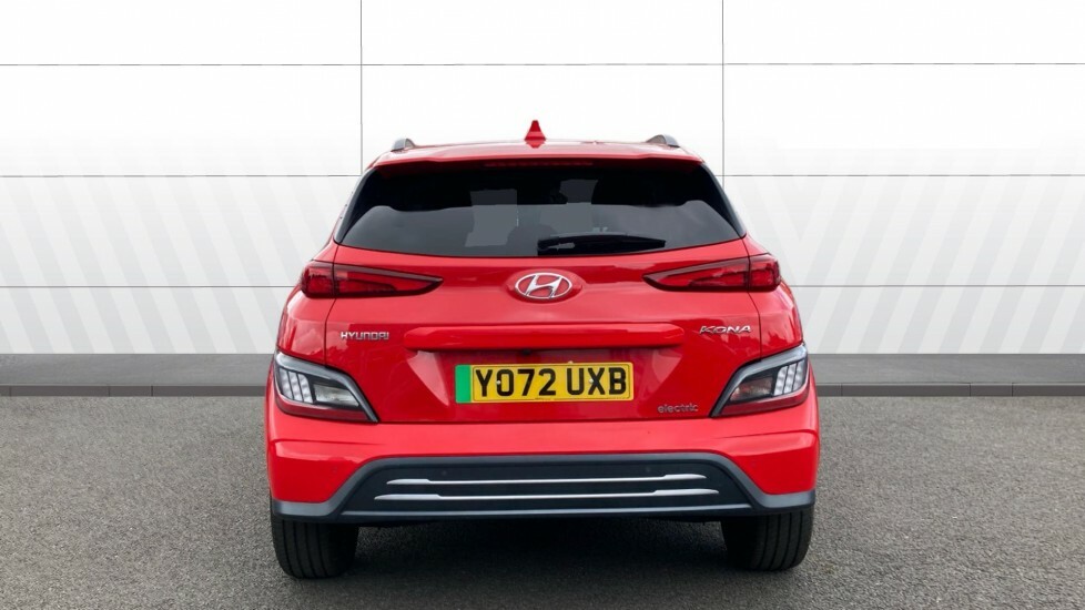 Hyundai Kona Premium Red #6