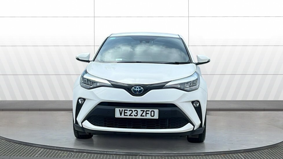Toyota C-Hr Design White #3