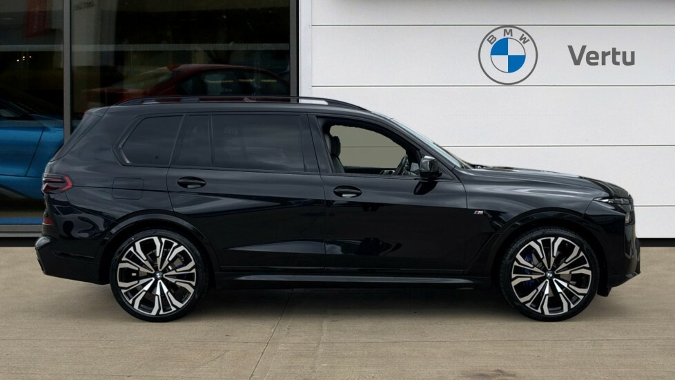 BMW X7 M Sport Black #3