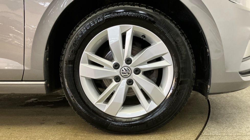 Volkswagen Polo Se Grey #5