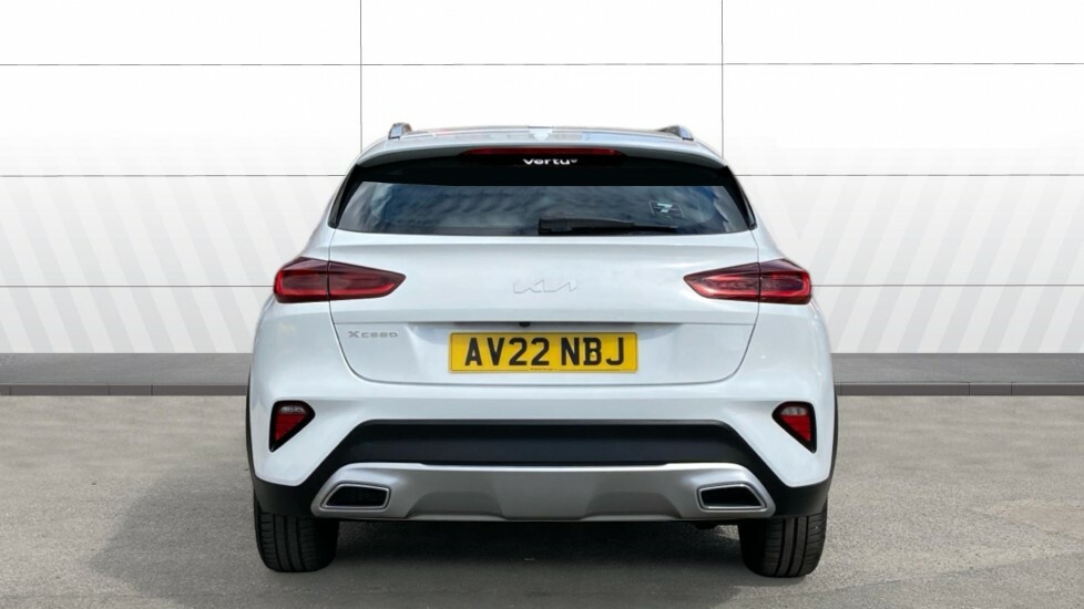Kia Xceed 2 White #6
